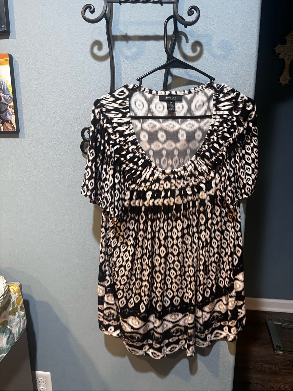 Style & Co. Black and White Ikat Scoop Neck Tunic Sz 0X